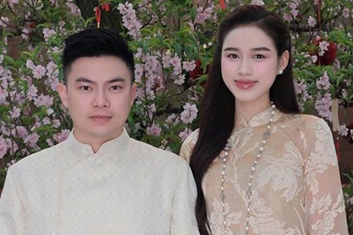 Hoa hậu Kỳ Duyên quấn quýt Đoàn Thiên Ân, Đỗ Thị Hà tình tứ bên chồng đại gia