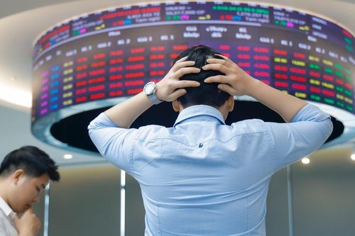 Giấc mơ rời công sở với 20 tỷ và cú bấm máy tính thay đổi tất cả
