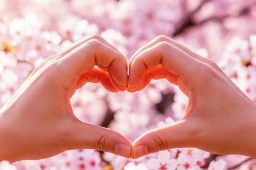 Mùa Xuân và bản giao hưởng Tình yêu: Nghệ thuật hòa hợp 'chuyện yêu' trong sức sống mới