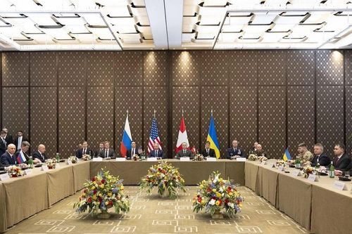 Phái đoàn Ukraine bất đồng nội bộ trong vòng đàm phán Geneva