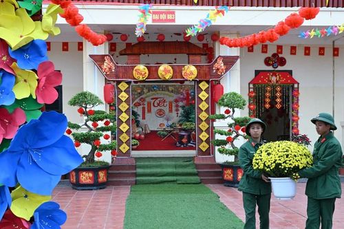 Tết đầu tiên trong quân ngũ của những người lính trẻ