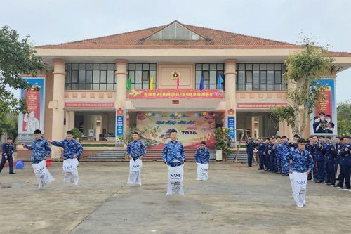 Rộn ràng không khí đón Xuân Bính Ngọ 2026 của chiến sĩ Cảnh sát biển