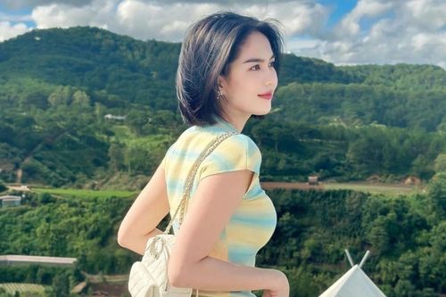 Địa điểm nào hút khách nhất dịp Tết Nguyên đán ở quê hương Ngọc Trinh?