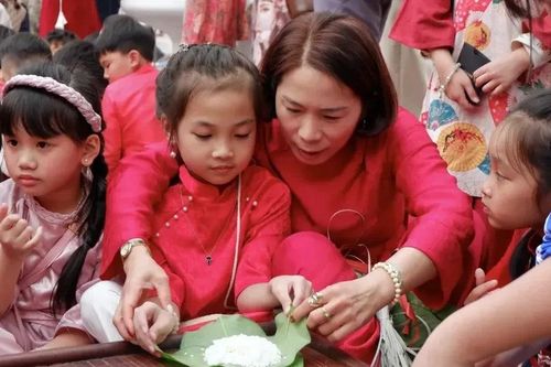 Học sinh thời nay còn mong Tết như trước?