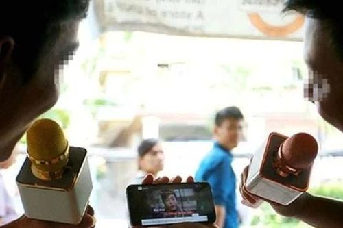 Hát karaoke gây ồn ngày Tết có thể bị phạt đến 160 triệu đồng