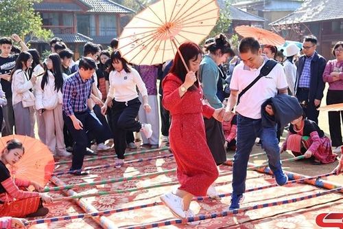 'Thiên đường xanh' Mộc Châu thu hút khách du xuân