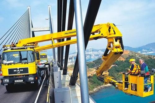 Hơn 200 tỷ đồng ứng dụng AI trong bảo trì cầu đường bộ