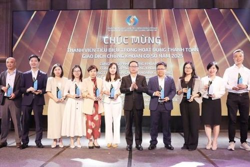 Sẵn sàng 'đón gió Đông' cùng thị trường chứng khoán