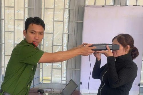 Ngày Tết, Công an xã ở Lâm Đồng túc trực giải quyết thủ tục hành chính