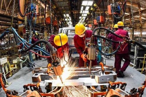 Mục tiêu tăng trưởng 2 con số: Thời điểm của những quyết sách lớn