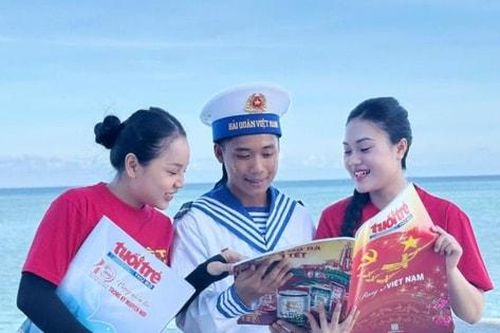 Từ mạch nguồn Thăng Long đến nhịp sóng Trường Sa