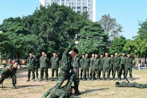 Tết đặc biệt của những người giữ bình yên cho Thủ đô