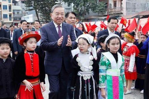 Nghị quyết Đại hội XIV: Nhân dân là chủ thể, là trung tâm của công cuộc đổi mới