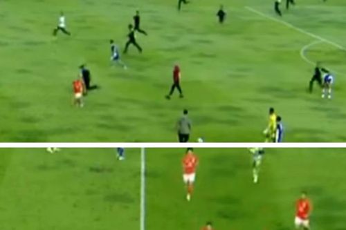 Đội bóng Thái Lan phải trốn vào phòng thay đồ sau khi loại chủ nhà Indonesia khỏi cúp châu Á