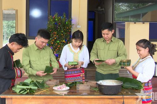 Tết của những đứa con nuôi biên phòng