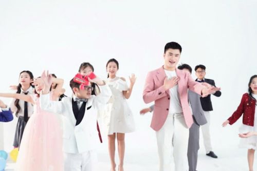 BTV Hoàng Anh cho ra mắt ca khúc thiếu nhi 'Khi trái tim lên tiếng'