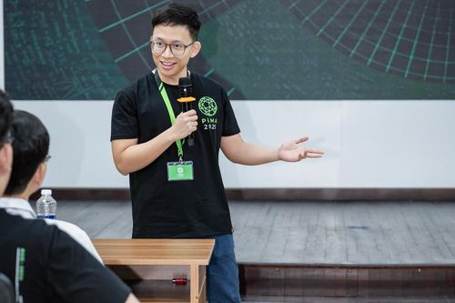 Tiến sĩ trường top 7 thế giới về nước, chọn làm việc ở nơi cần mình để 'vui lâu'