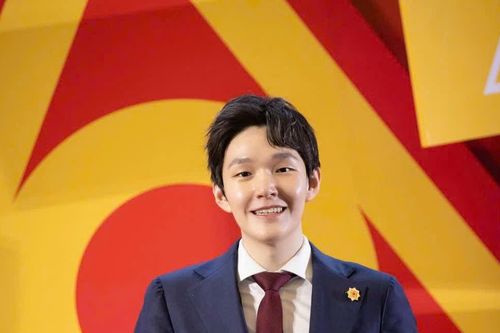 'Tỷ phú sau một đêm' và hành trình 'thoát mác phú nhị đại' của CEO ngành dược