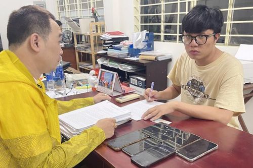 Tìm hàng trăm 'sugar baby' bị lừa tình, tiền bởi gã trai mạo danh đại gia