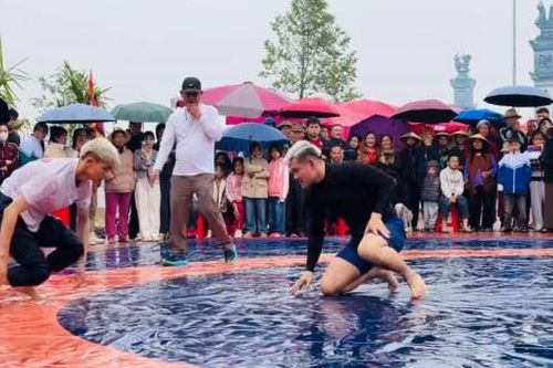 Nhiều hoạt động văn hóa sôi nổi dịp Tết Bính Ngọ tại Thanh Hóa