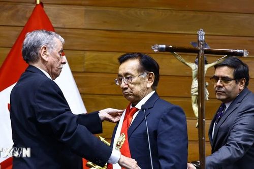 Peru bầu tân Tổng thống lâm thời trước thềm tổng tuyển cử