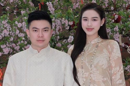 Túi xách gần 200 triệu của Đỗ Thị Hà