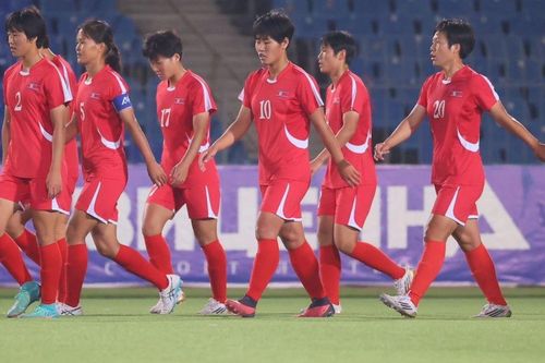 'Chị đại' châu Á trở lại, Việt Nam gian nan đến World Cup