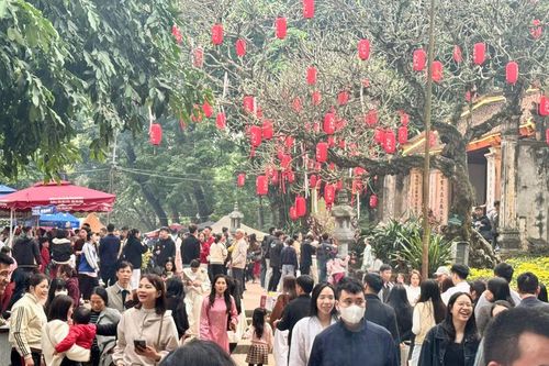 Du xuân tại miền cổ tự linh thiêng xứ Đoài