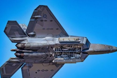 Tiêm kích FA-50 Philippines bắn hạ giả định F-22 Raptor trong cuộc tập trận Cope Thunder