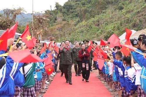 Xuân trên rốn lũ biên cương xứ Nghệ