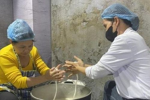 Hương vị Tết trong bát cháo se đậm tình người ở Hoài Đức