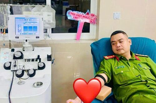 Đại úy Công an hiến tiểu cầu cứu bệnh nhân ung thư qua cơn nguy kịch