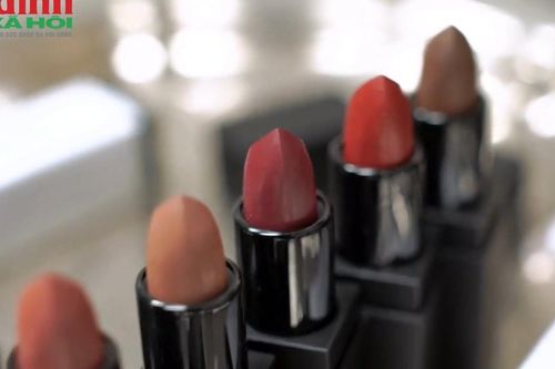 Độc lạ những vật phẩm được chọn mua lấy may đầu năm mới