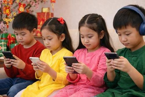 Trẻ xem điện thoại suốt kỳ nghỉ Tết: Cấm đoán cực đoan hay quản lý thông minh?