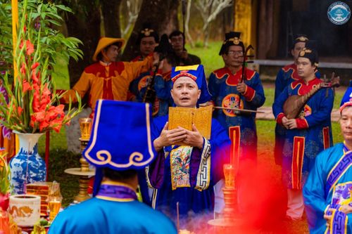 Nghi thức đón Tết cầu kỳ trong hoàng cung triều Nguyễn