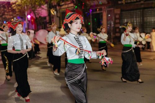 Rạng rỡ sắc màu văn hóa các dân tộc Tuần Giáo