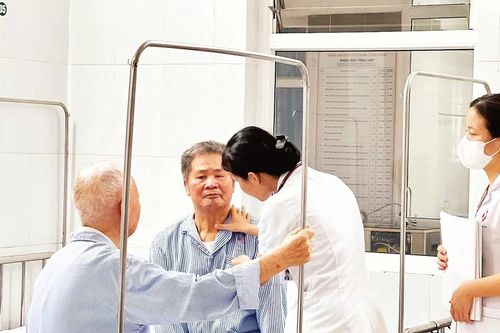 Nâng cao chất lượng thụ hưởng bảo hiểm y tế
