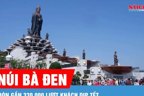 Núi Bà Đen đón gần 330.000 lượt khách dịp tết