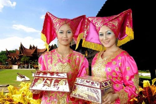 Xã hội mẫu hệ lớn nhất thế giới của tộc người Minangkabau