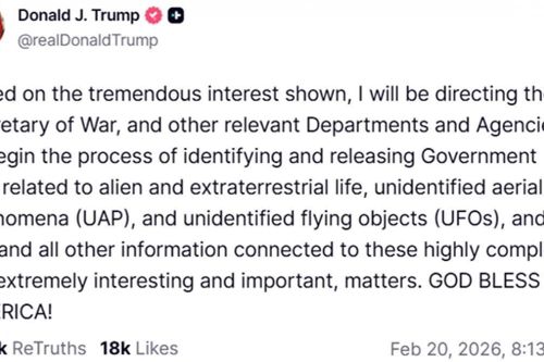 Đáp trả ông Obama, Tổng thống Trump chỉ đạo công bố hồ sơ về UFO và sinh vật ngoài Trái đất
