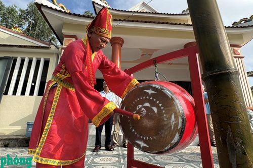 Ngư dân Mỹ Á mở biển đầu năm