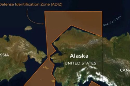 Chiến đấu cơ Mỹ hộ tống máy bay Nga rời vùng phòng không Alaska