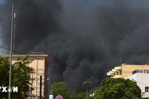Tấn công khủng bố ở Burkina Faso, hàng chục người thiệt mạng