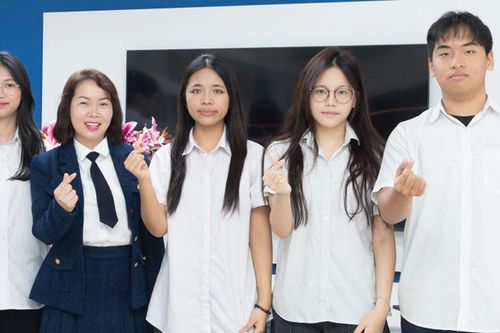 Ngôi trường có tới 4 học sinh cùng đạt điểm SAT 1600
