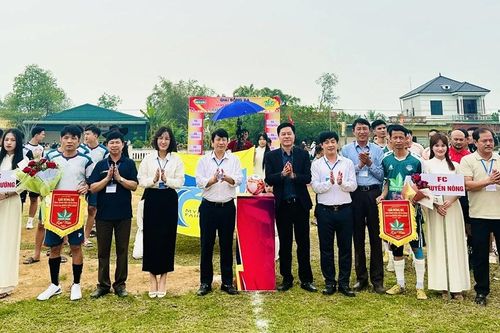 Khai mạc Giải bóng đá xã An Nông lần thứ nhất tranh cúp Hoàng Đông 2026