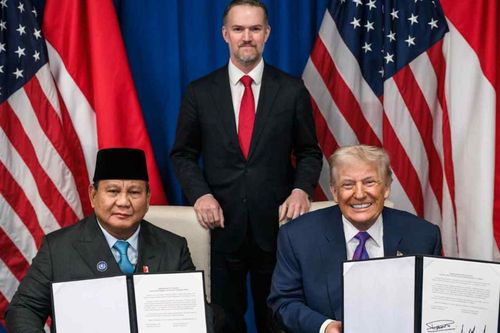Mỹ và Indonesia ký thỏa thuận thương mại, hàng dệt may được hưởng ưu đãi