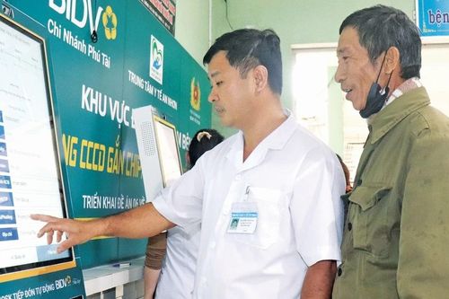 Chuyển đổi số y tế: Bắt đầu từ người bệnh…
