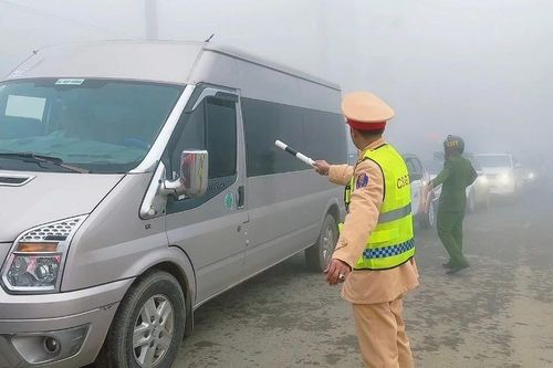 Sa Pa chủ động phân luồng, bảo đảm giao thông dịp cao điểm Tết Nguyên đán