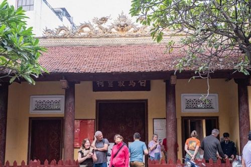 Đền Bạch Mã: Dấu ấn nghìn năm của ngựa thần trấn giữ phía Đông Thăng Long