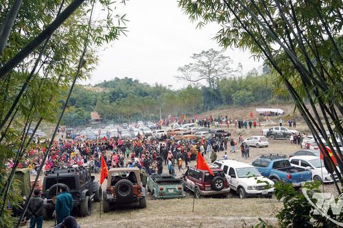 Xuân trên những cung đường mây núi